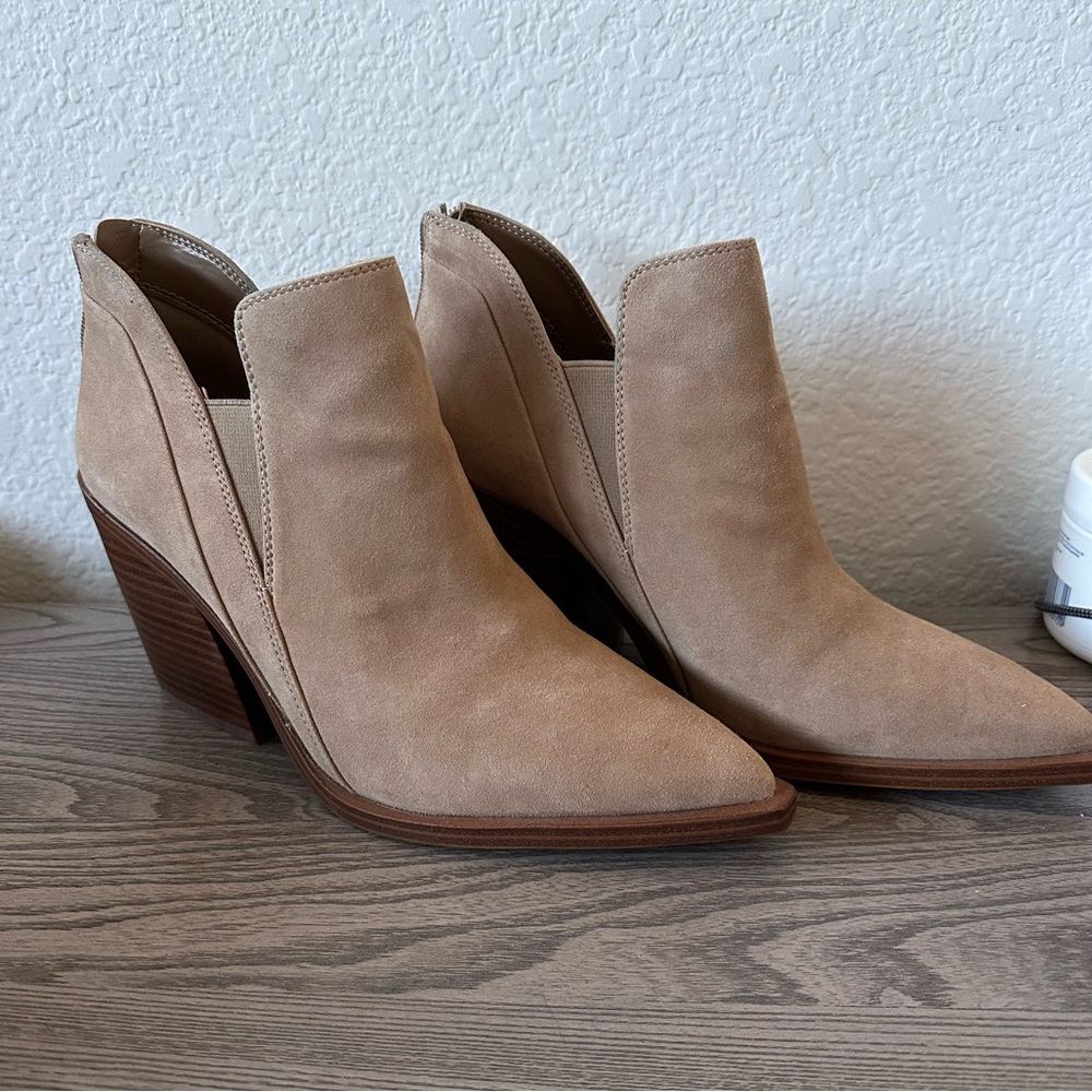 Vince Camuto suede booties